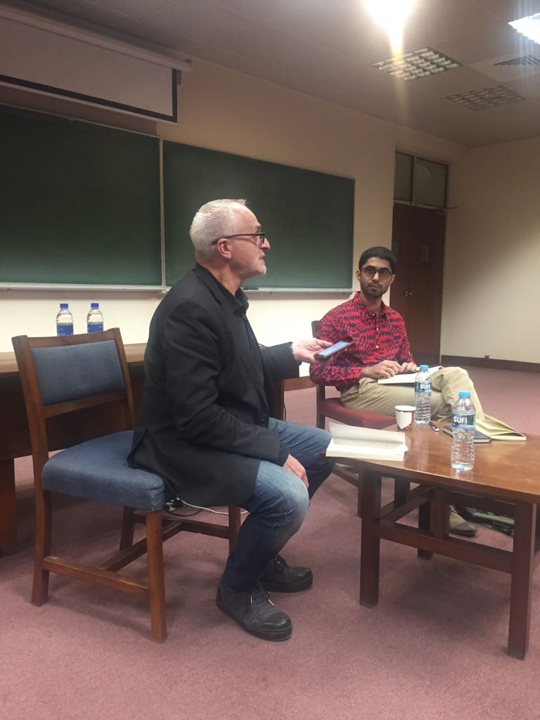 Poetry Reading -An evening with the poet José Oliver at LUMS